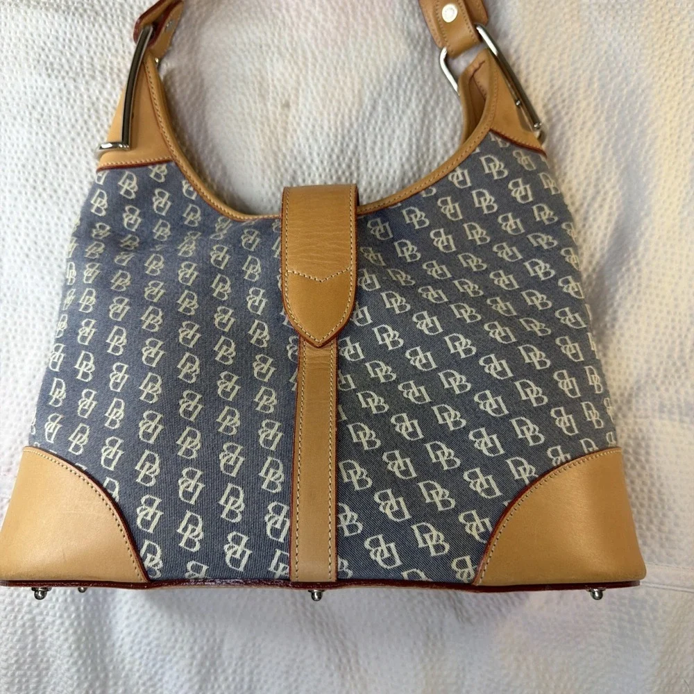Vintage Dooney & Bourke Baby Blue Signature Crescent Hobo Shoulder Bag Y2K Purse